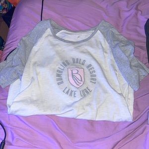 Grey and white tee-shirt